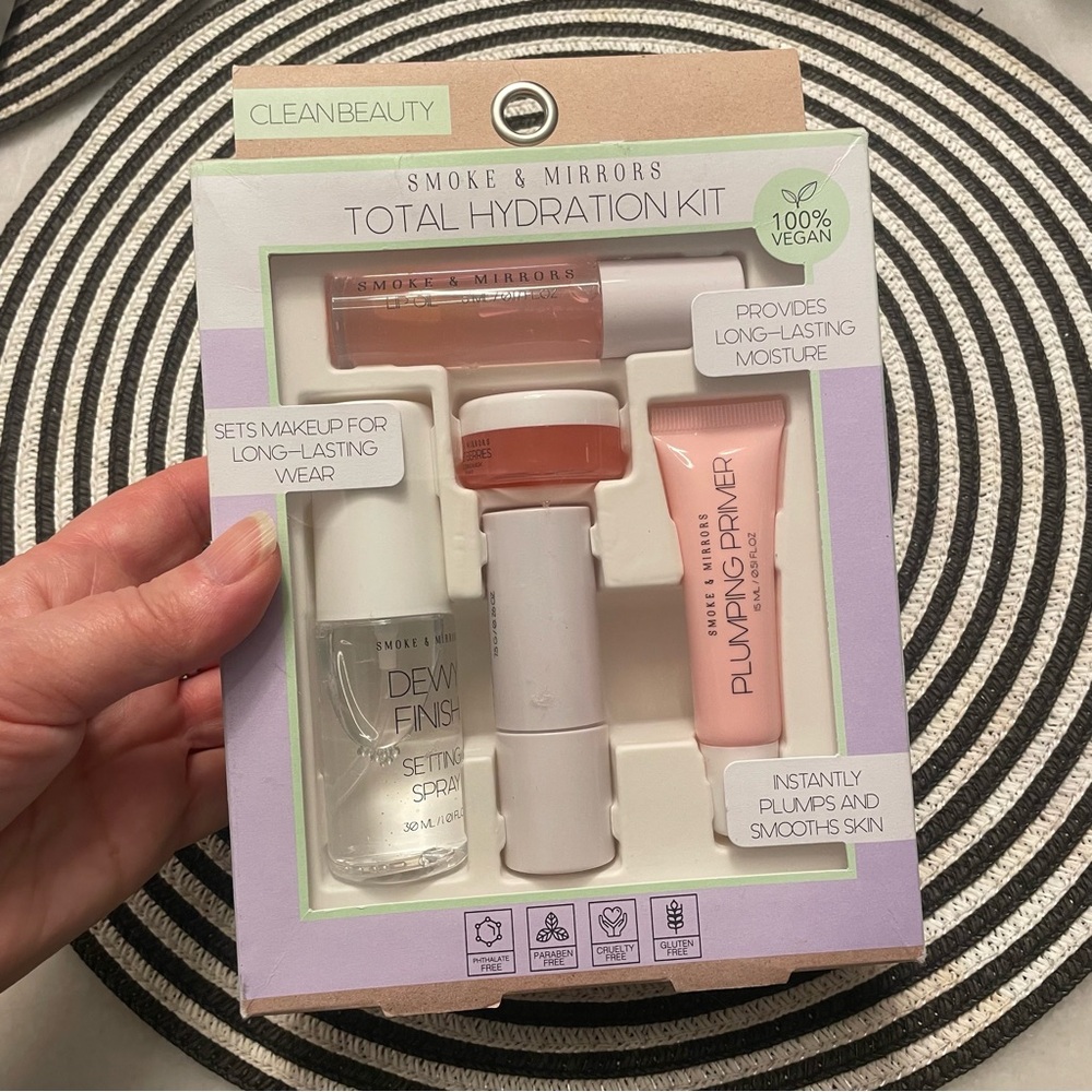 Smoke & Mirrors Total Hydration Kit - Pink and White
